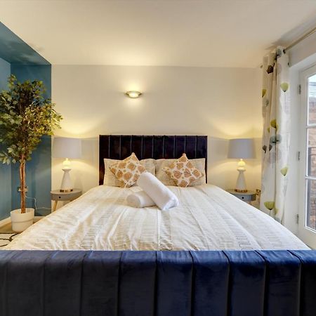 City Centre, 2 Bedroom, Secured Parking, 3 King Bed, Wifi Sleep 6 Guest Comfortable On Three King Size Beds, Jewellery Quarter , Birmingham City Centre , Allocated Secured Parking Esterno foto