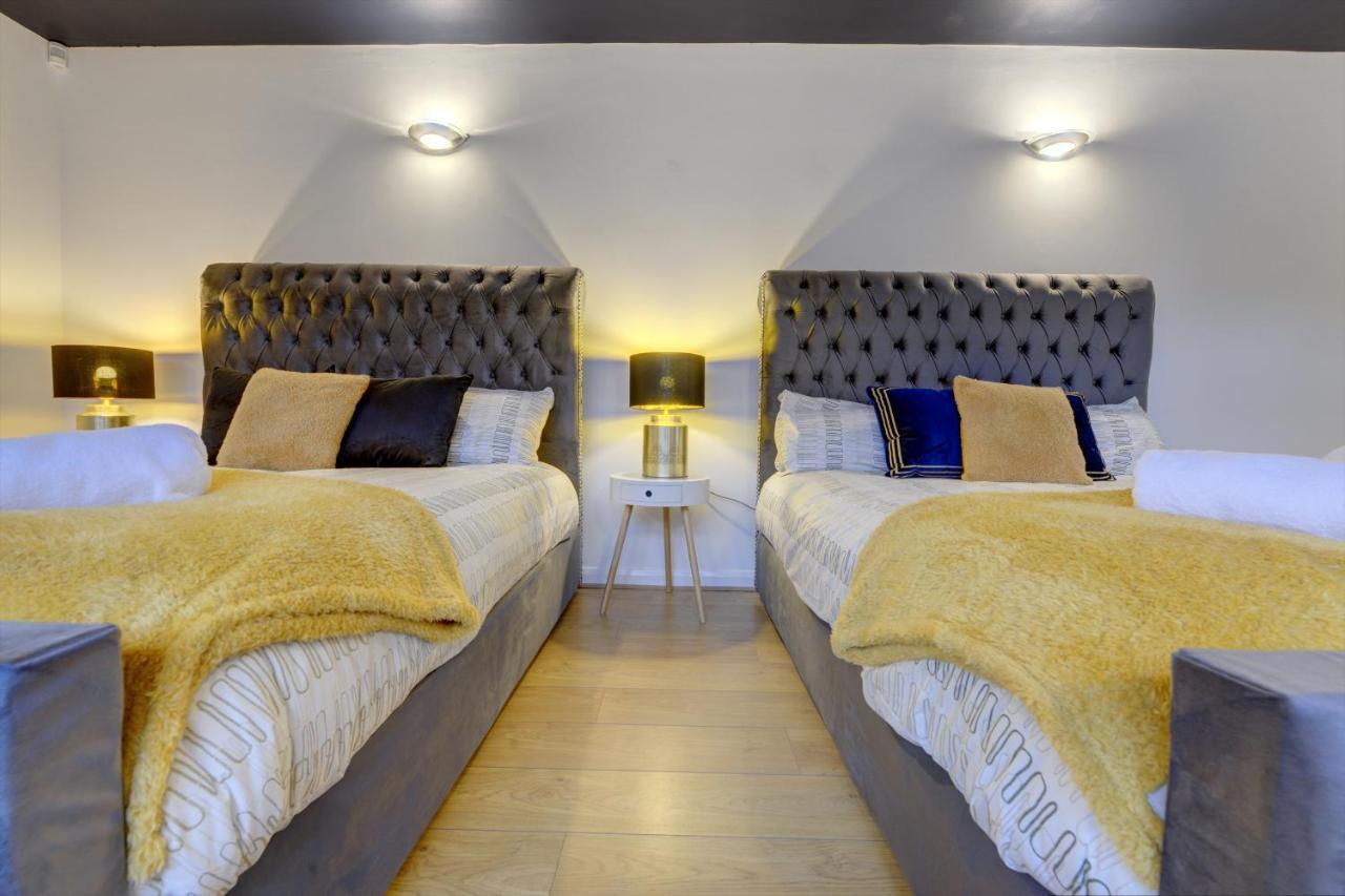 City Centre, 2 Bedroom, Secured Parking, 3 King Bed, Wifi Sleep 6 Guest Comfortable On Three King Size Beds, Jewellery Quarter , Birmingham City Centre , Allocated Secured Parking Esterno foto