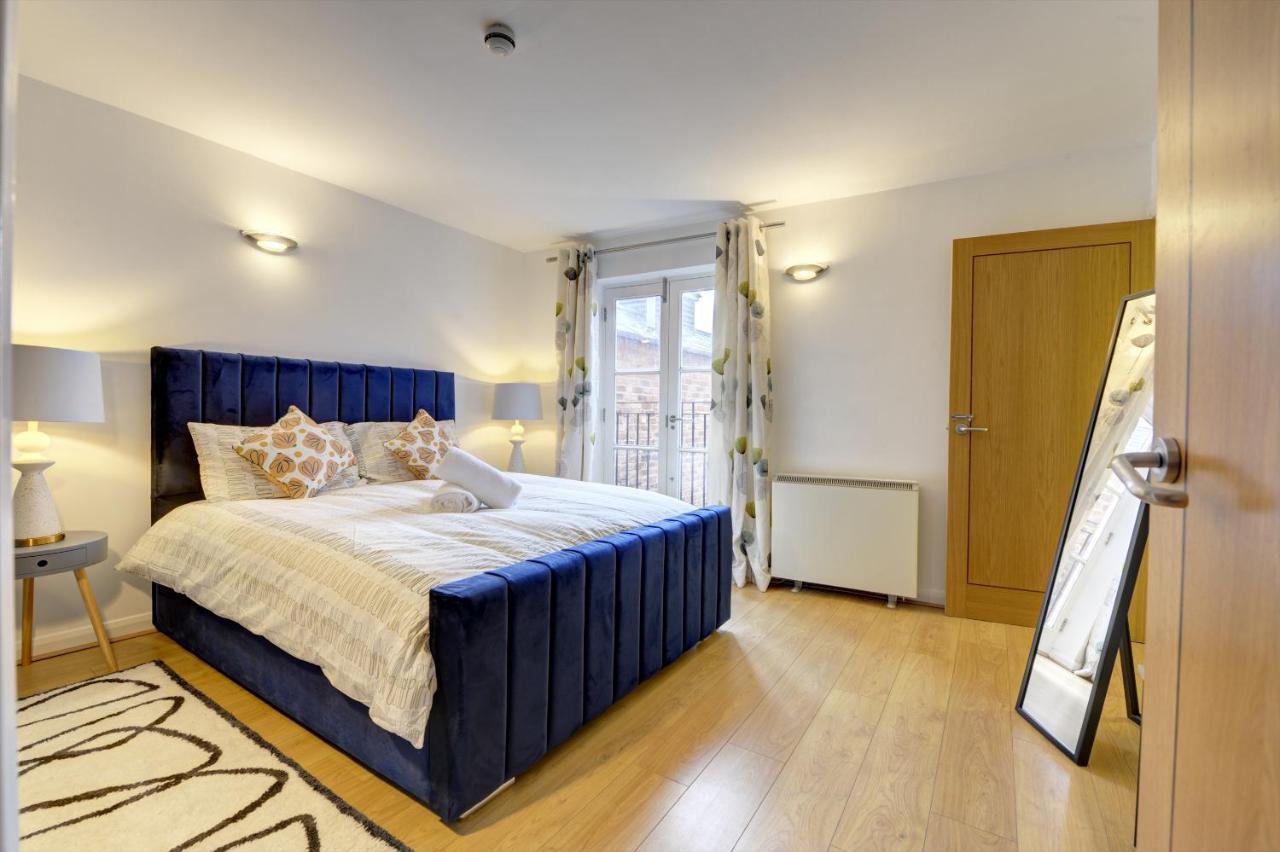 City Centre, 2 Bedroom, Secured Parking, 3 King Bed, Wifi Sleep 6 Guest Comfortable On Three King Size Beds, Jewellery Quarter , Birmingham City Centre , Allocated Secured Parking Esterno foto