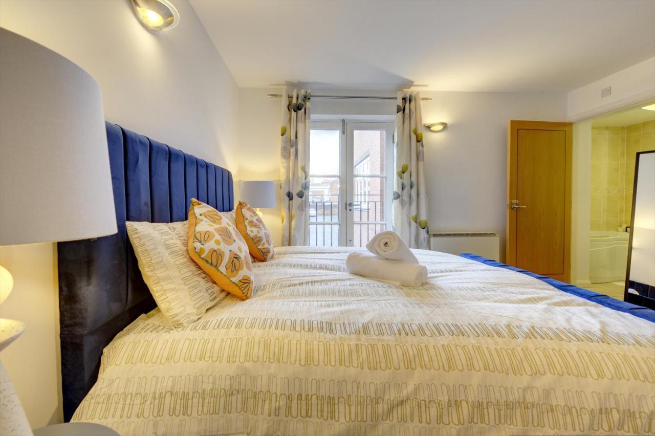 City Centre, 2 Bedroom, Secured Parking, 3 King Bed, Wifi Sleep 6 Guest Comfortable On Three King Size Beds, Jewellery Quarter , Birmingham City Centre , Allocated Secured Parking Esterno foto